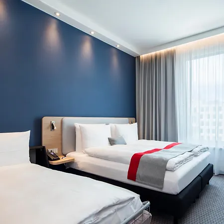 Holiday Inn Express Munich City West By Ihg-2